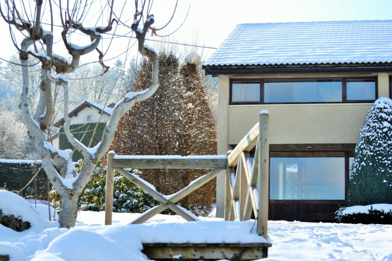 Hotel Val Du Rio Le Chambon-sur-Lignon Exterior foto